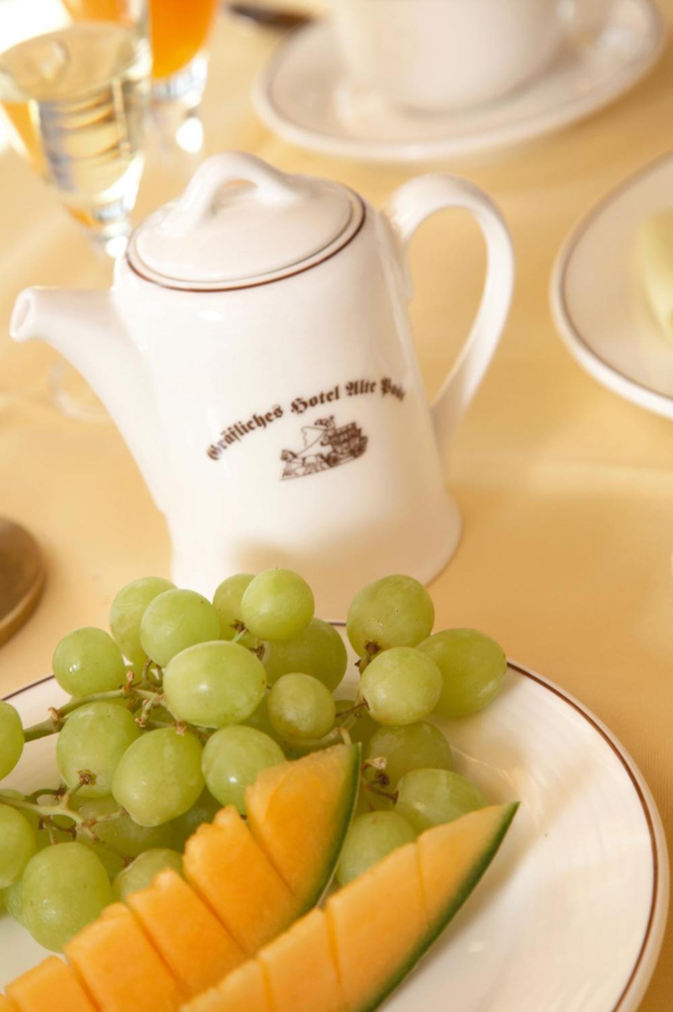 Graefliches Hotel Alte Post บัดเบียร์นบาค ภายนอก รูปภาพ