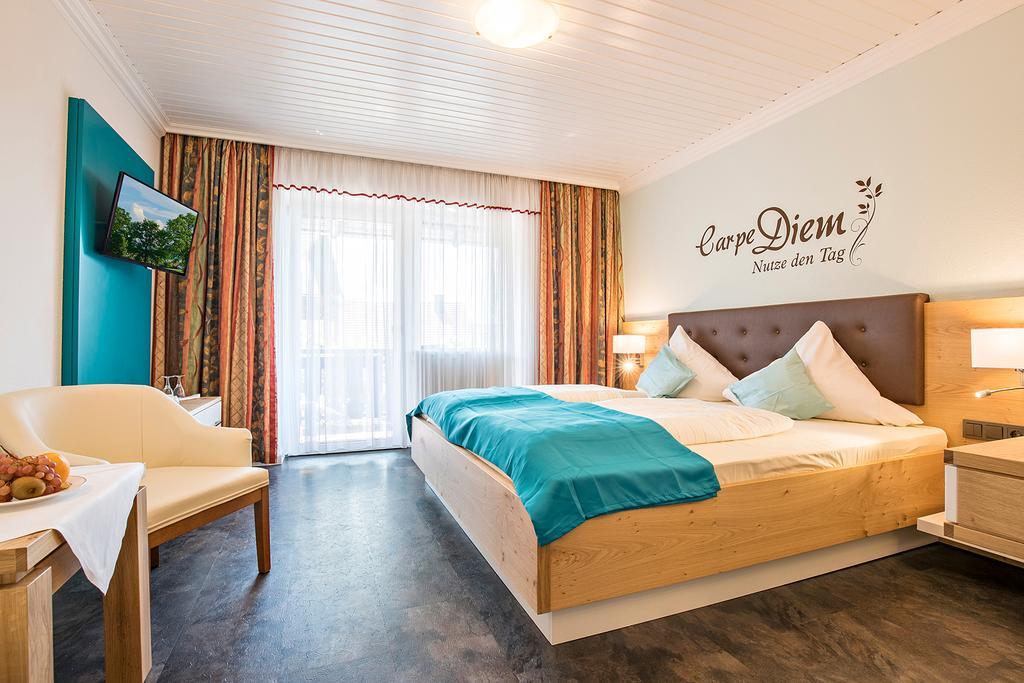 Graefliches Hotel Alte Post บัดเบียร์นบาค ภายนอก รูปภาพ